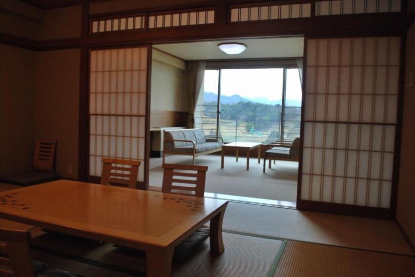 Green Squalle Sekigane Hotel Kurayoshi ภายนอก รูปภาพ
